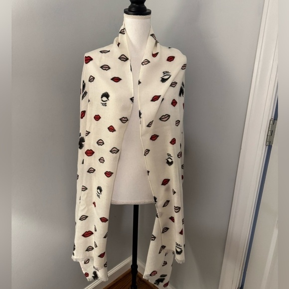 Betsey Johnson Lips and Lashes Scarf Wrap 28” X 80” - Picture 2 of 8